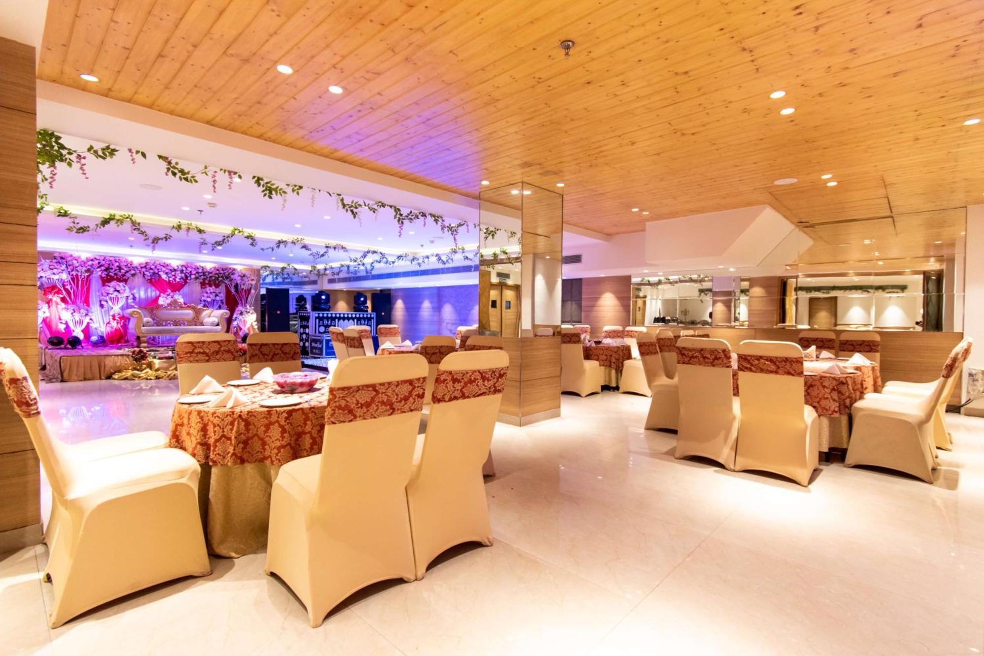 Best Western La Vista Pathānkot Dış mekan fotoğraf