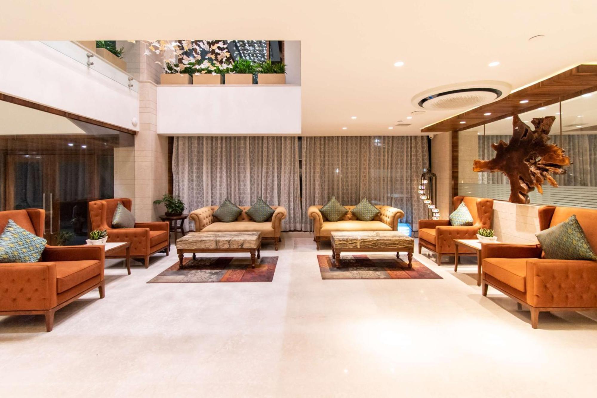 Best Western La Vista Pathānkot Dış mekan fotoğraf