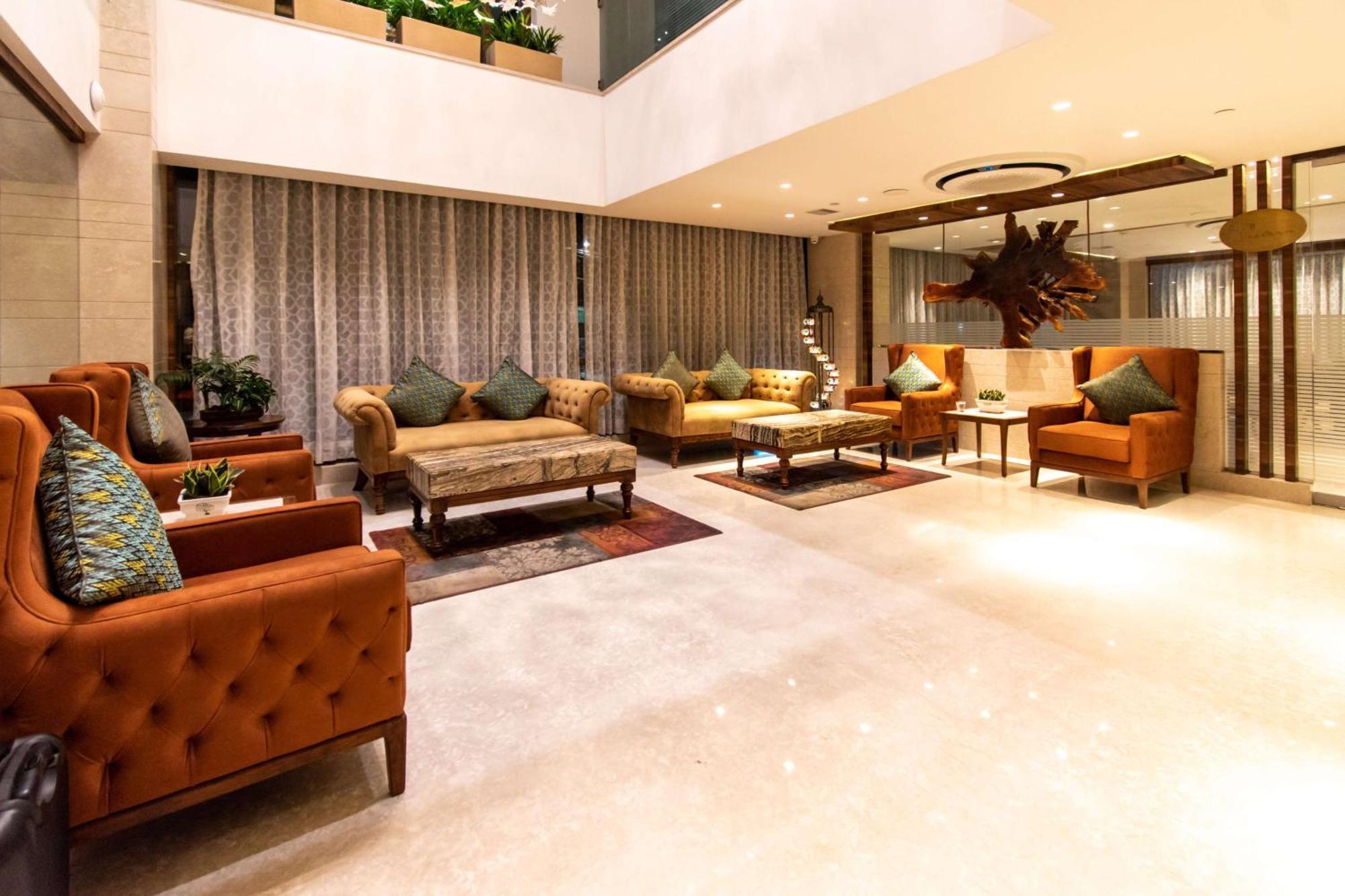 Best Western La Vista Pathānkot Dış mekan fotoğraf