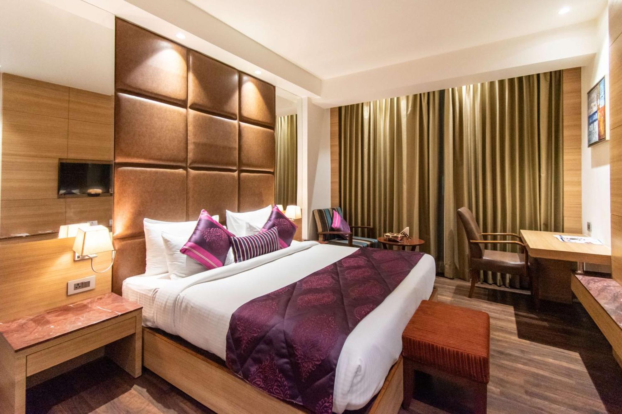 Best Western La Vista Pathānkot Dış mekan fotoğraf