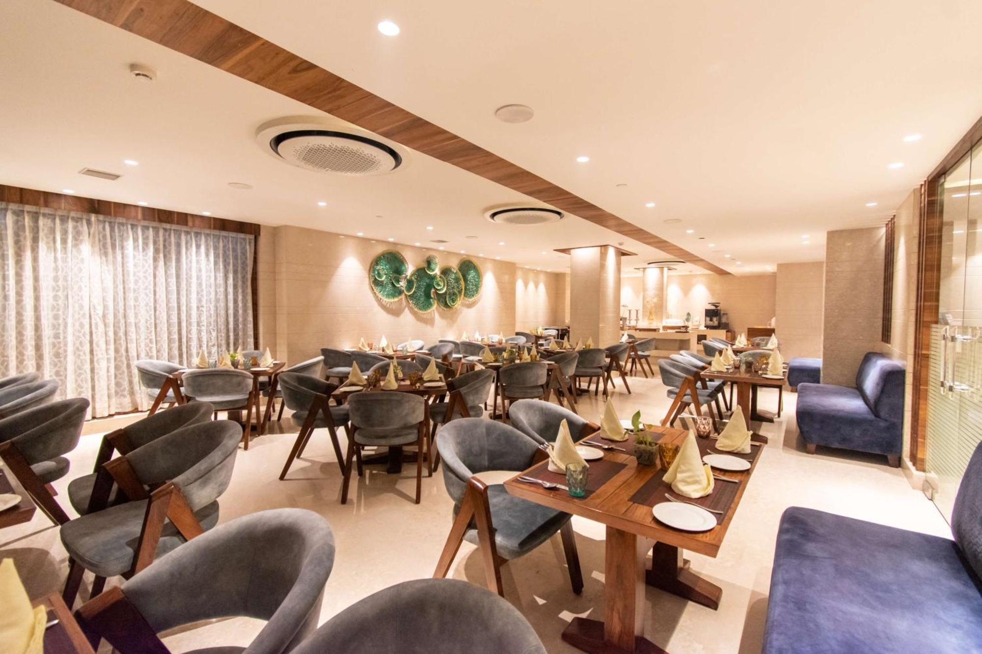 Best Western La Vista Pathānkot Dış mekan fotoğraf
