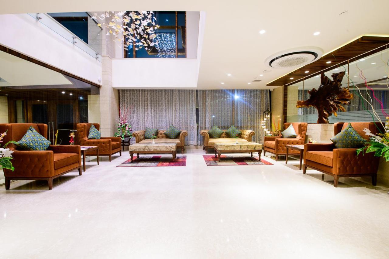 Best Western La Vista Pathānkot Dış mekan fotoğraf
